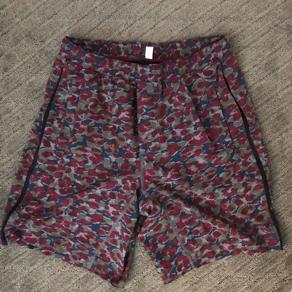 Lululemon men’s shorts